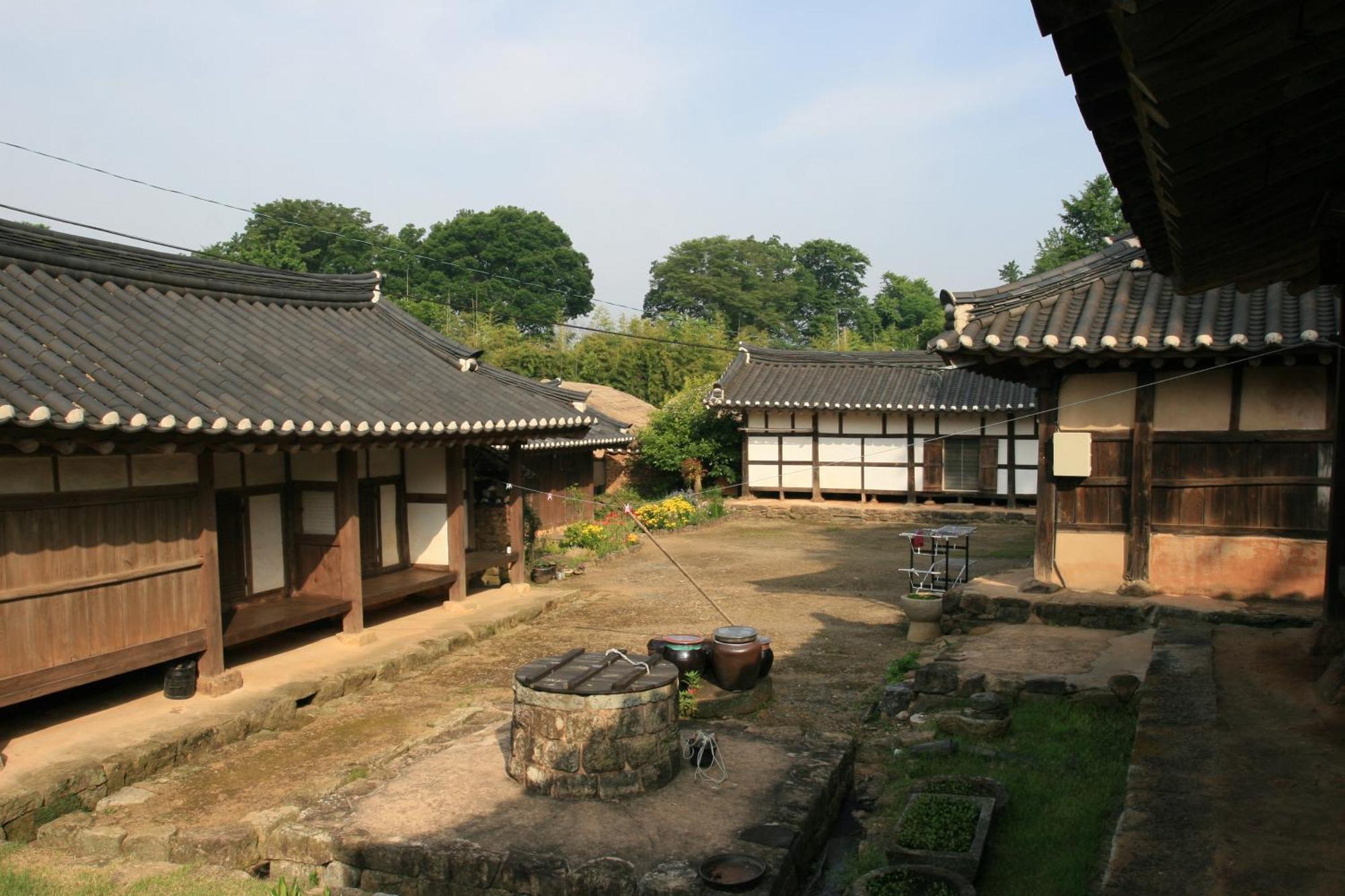 Jinrae Lee'S Traditional House Boseong ภายนอก รูปภาพ