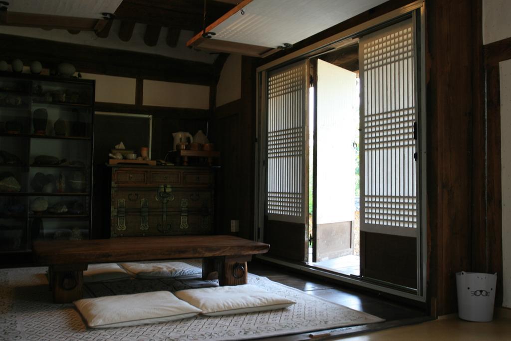 Jinrae Lee'S Traditional House Boseong ภายนอก รูปภาพ