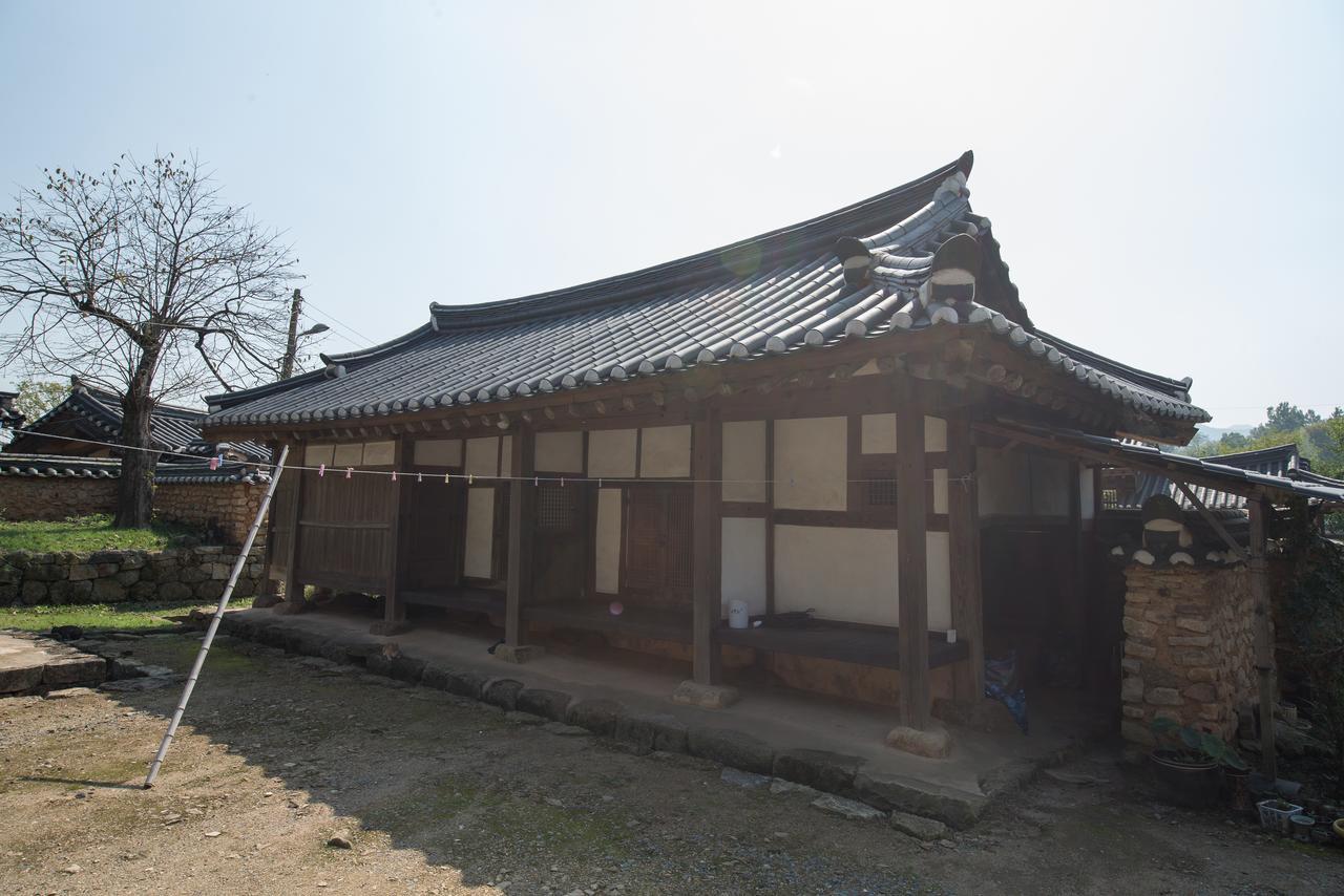 Jinrae Lee'S Traditional House Boseong ภายนอก รูปภาพ