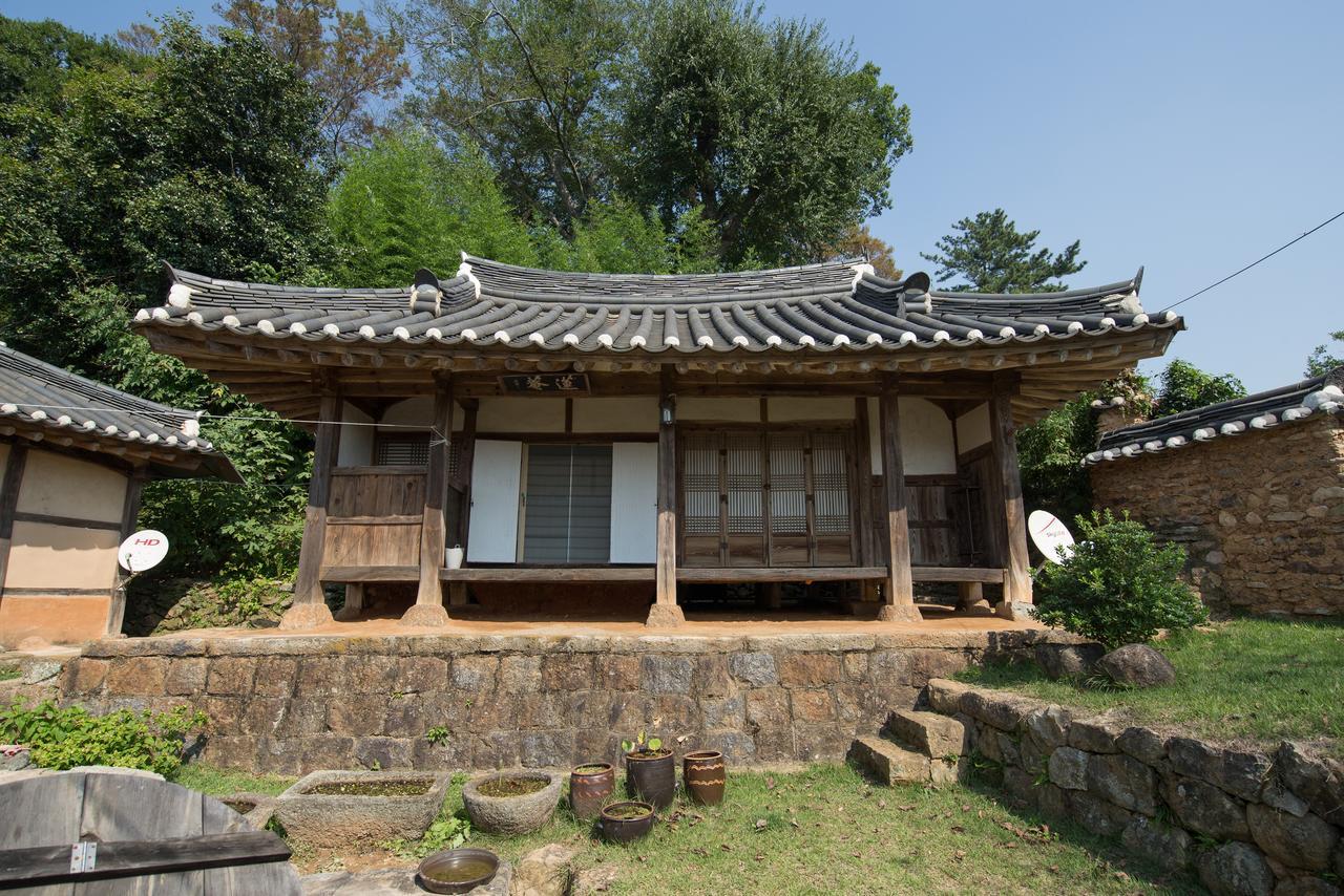Jinrae Lee'S Traditional House Boseong ภายนอก รูปภาพ