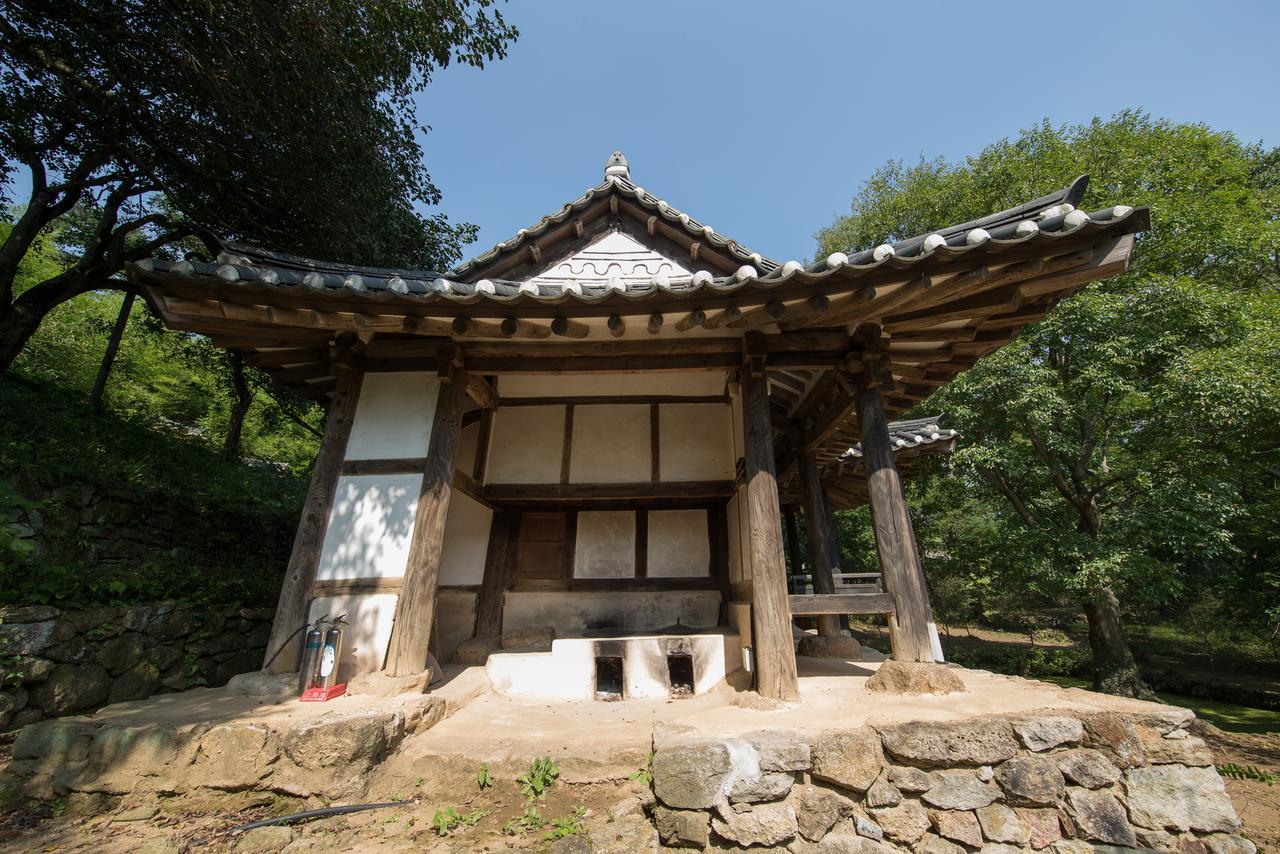 Jinrae Lee'S Traditional House Boseong ภายนอก รูปภาพ