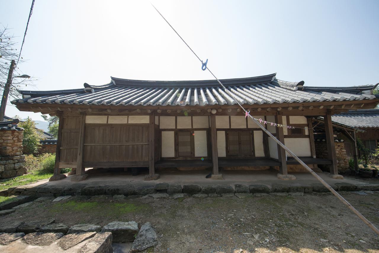 Jinrae Lee'S Traditional House Boseong ภายนอก รูปภาพ